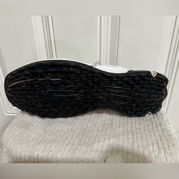 Jordan ADG 2 size 11 - Picture 4 of 11